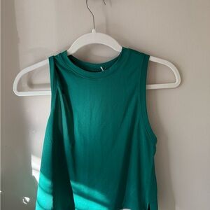 Lululemon green athletic tank